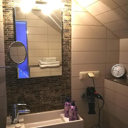 Gaestehaus Nord-west 1700 - Doppelzimmer Apartamento *